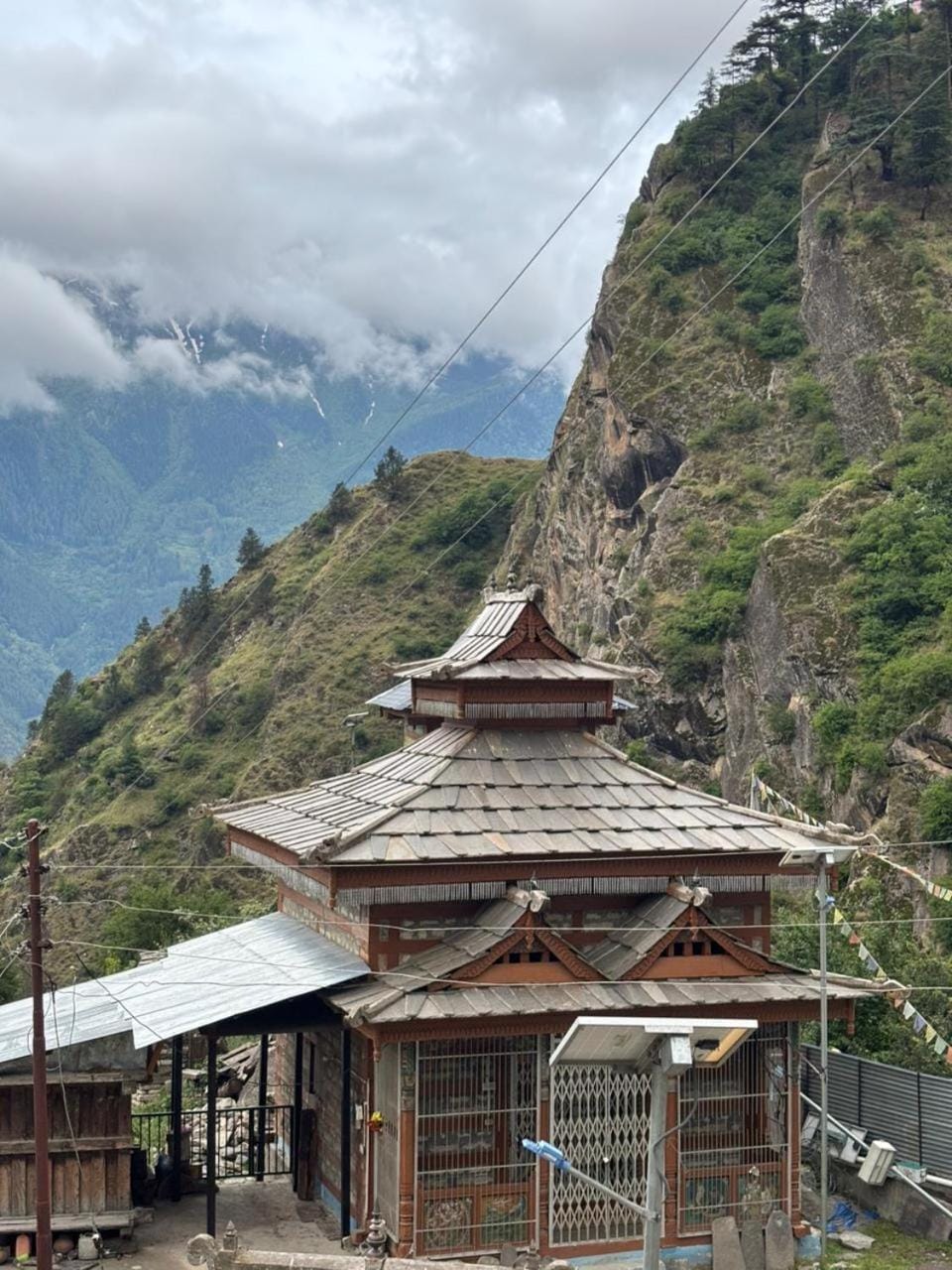 Zolang Homestay Yulla Vacation rental in Himachal Pradesh