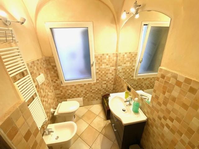 Toilet, Bathroom, bidet