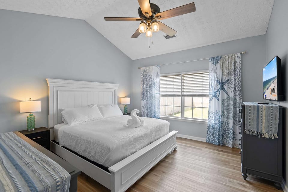 Pet Friendly Foley Home Near OWA House in Foley