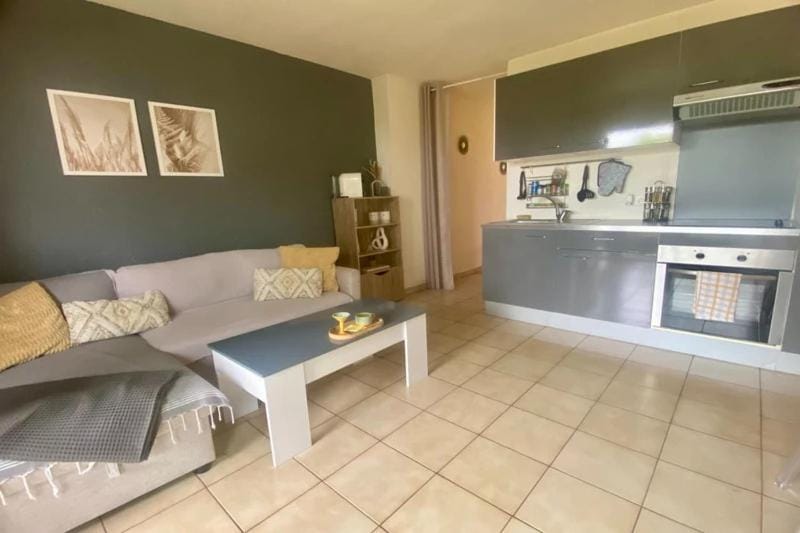 Living room, kitchen