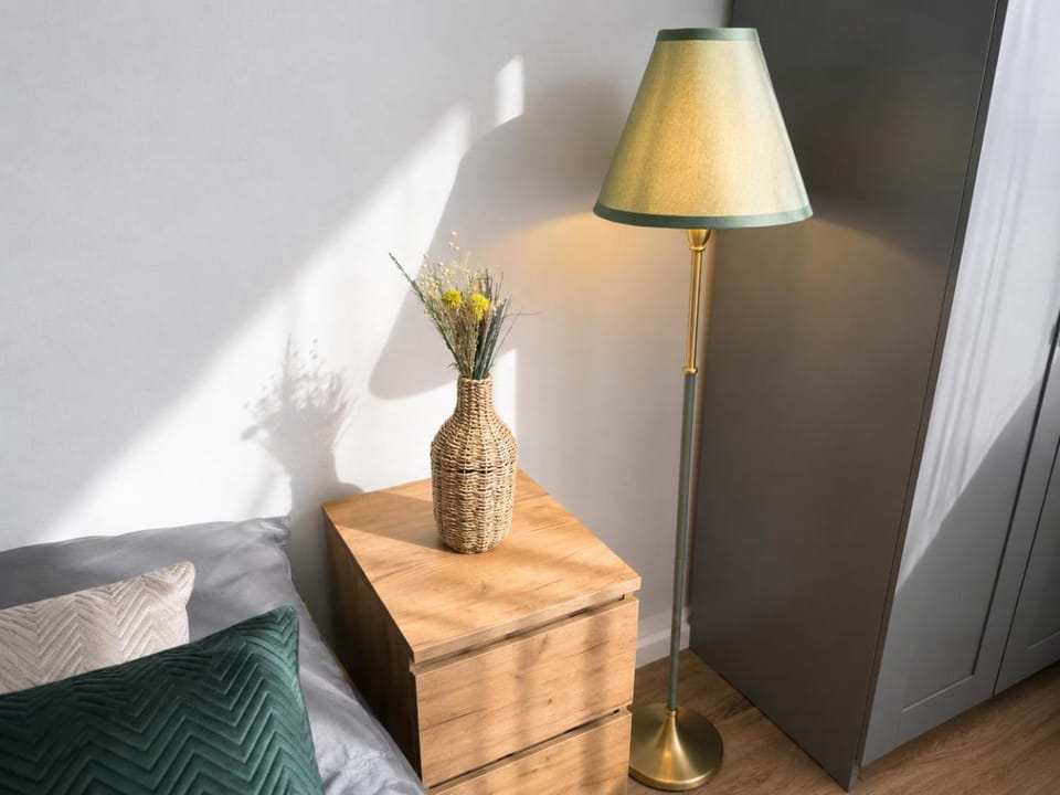 Moderne und komfortable 3-Zimmer-Wohnung in einem historischen Gebäude Nähe Bahnhof Oberbarmen, Wuppertal Apartment in Wuppertal