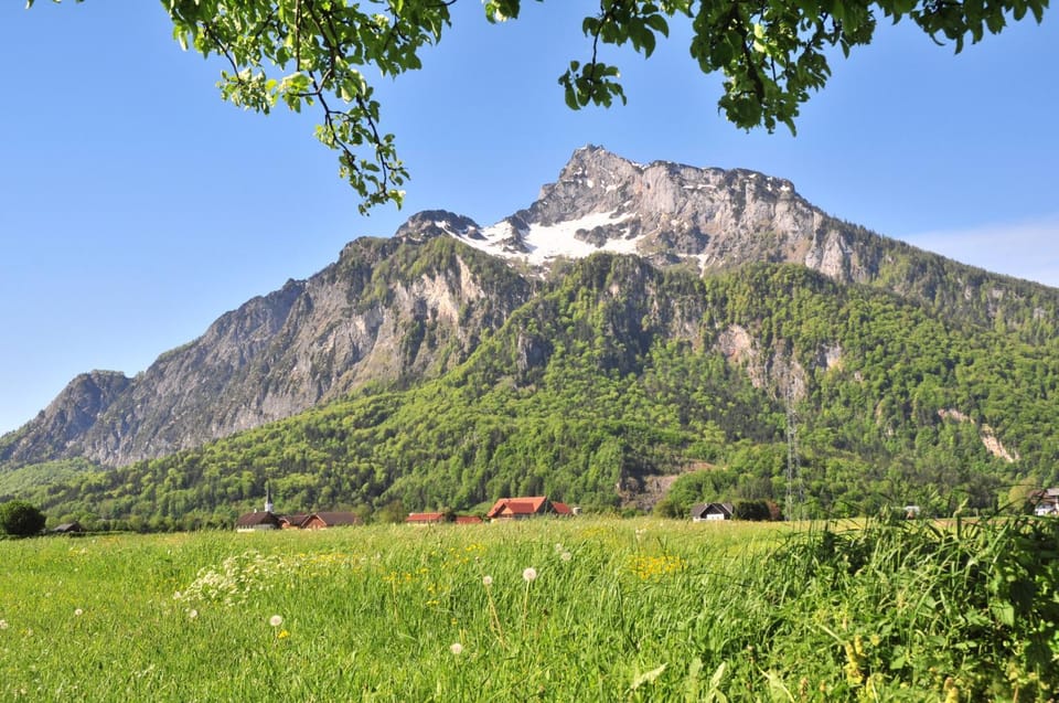 Nearby landmark, Natural landscape, View (from property/room), Mountain view