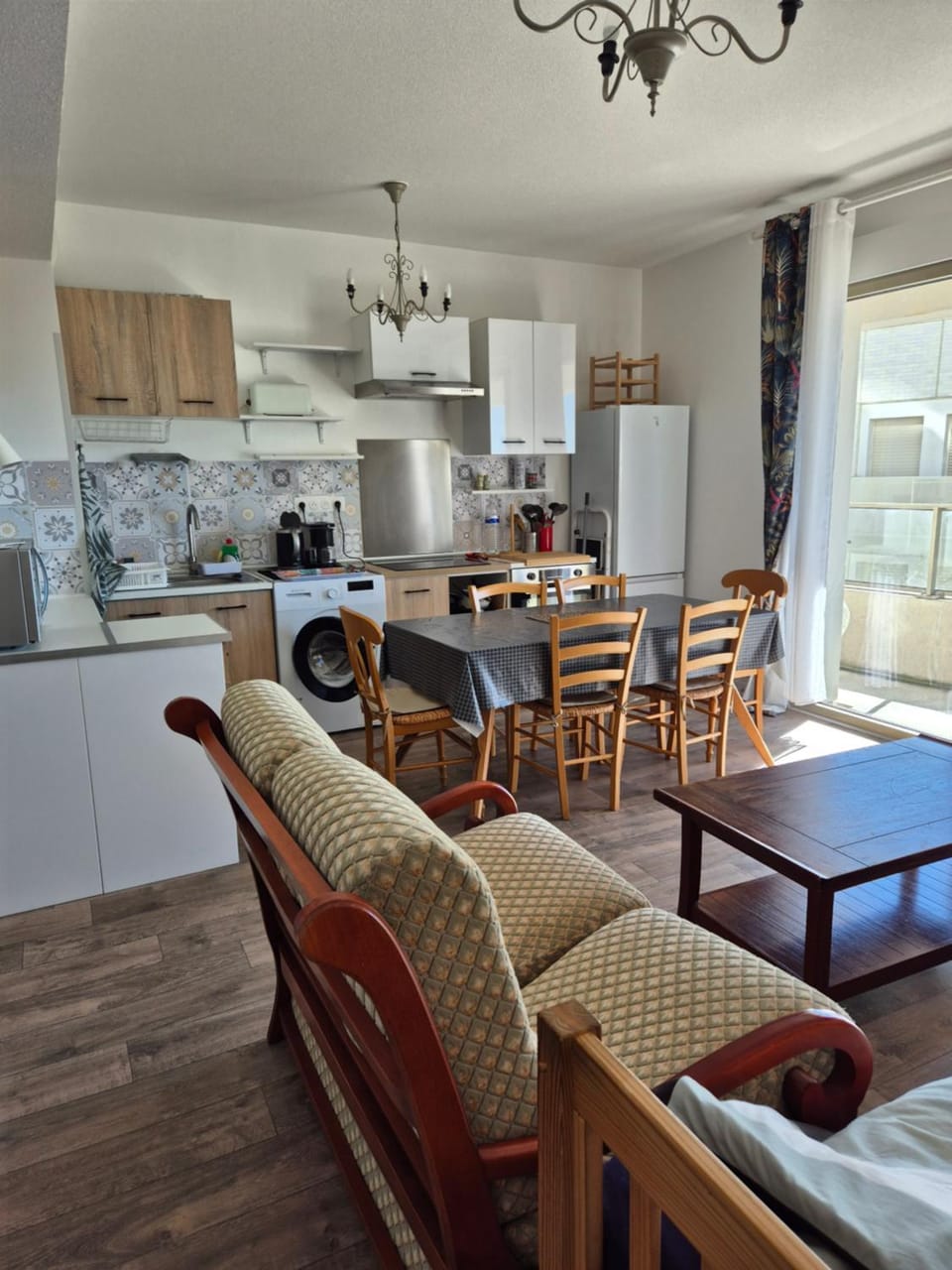 Logement complet pour 4 - proche gare Apartment in Bordeaux