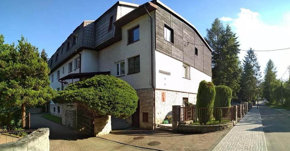 Willa Małgosia Bed and Breakfast in Lower Silesian Voivodeship