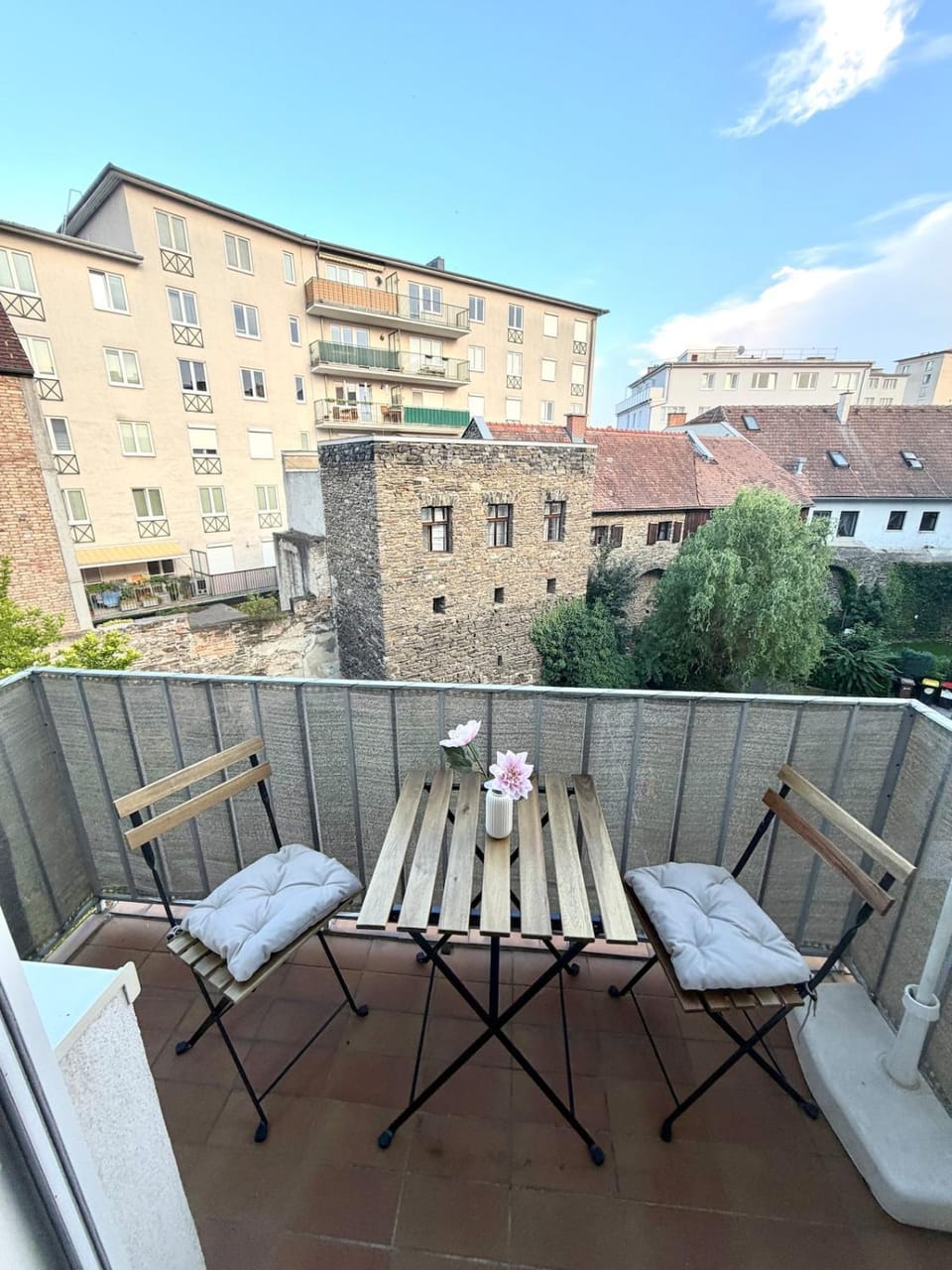 View (from property/room), Balcony/Terrace, Dining area