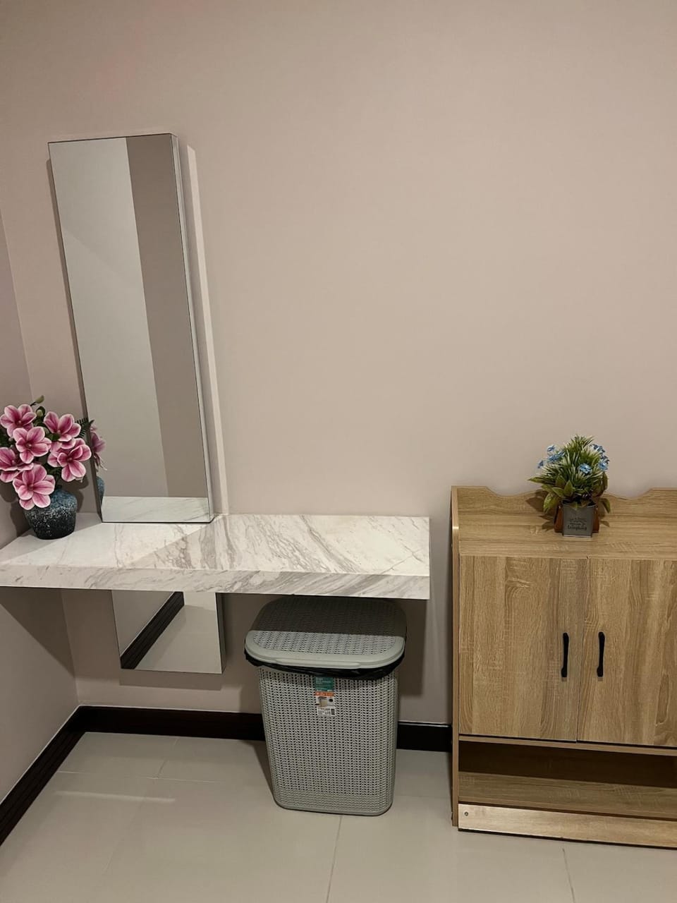 Luxury Flat FULL SEA VIEW Apartment in Manama