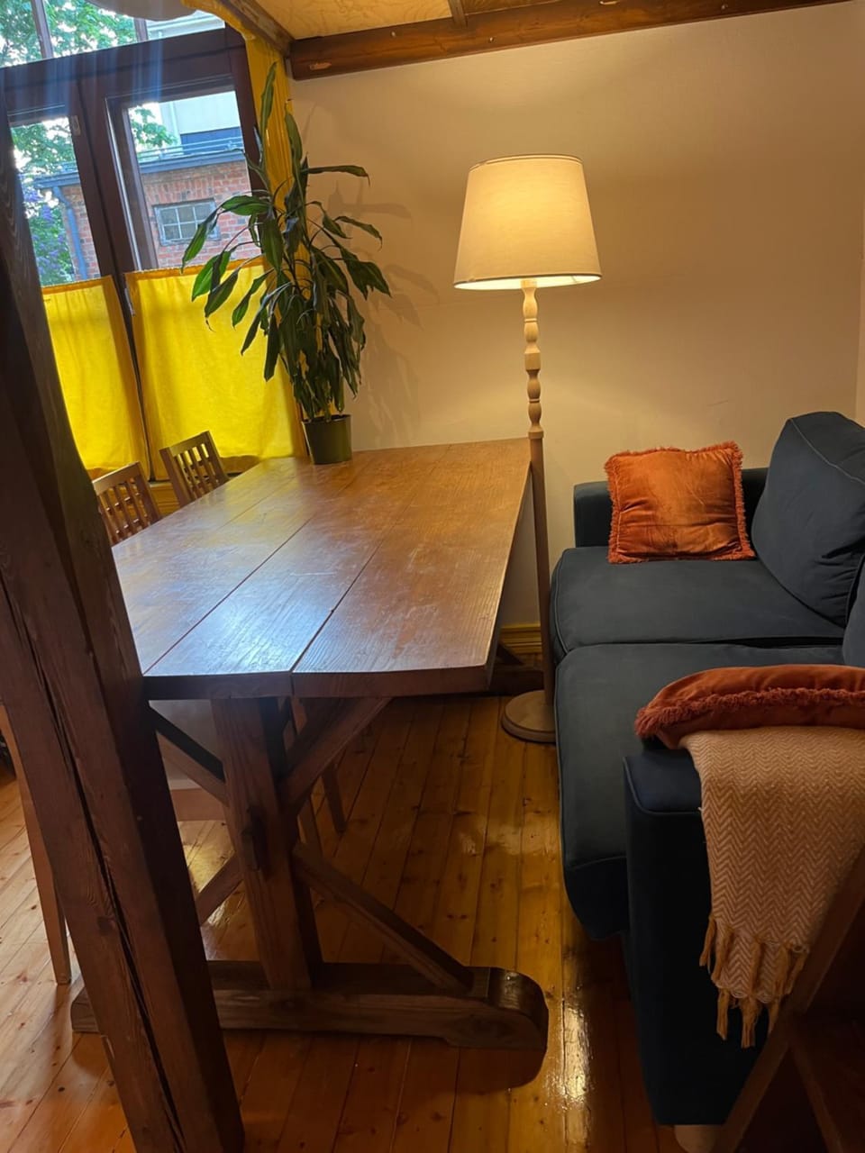 Living room, kitchen