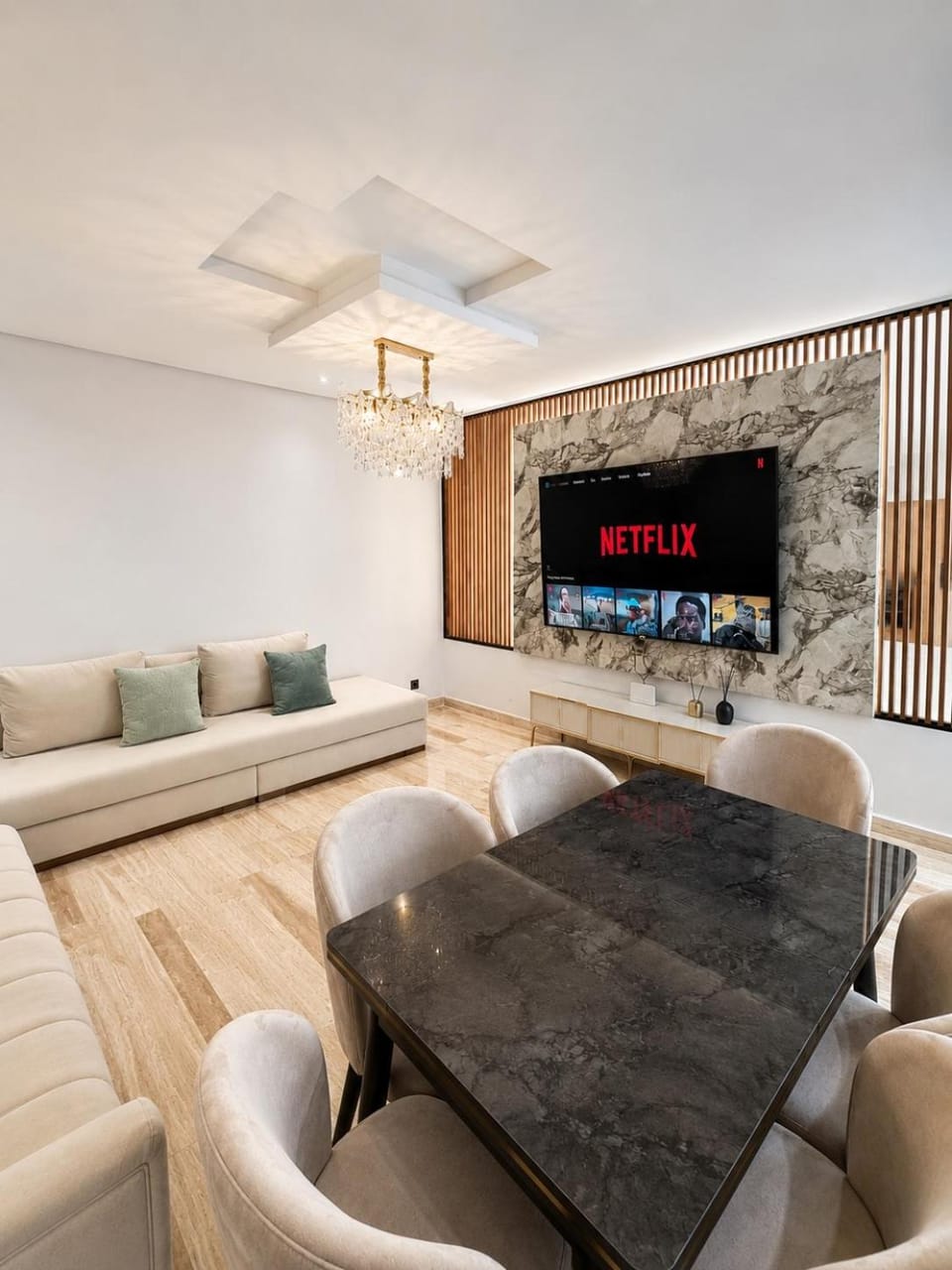 Communal lounge/ TV room