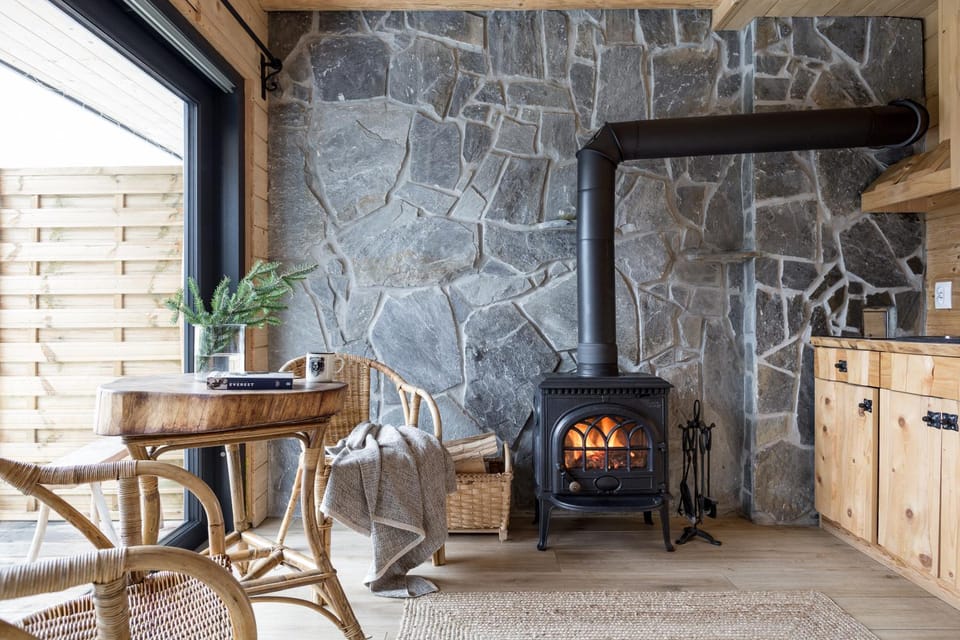 Kitchen or kitchenette, Living room, Dining area, fireplace