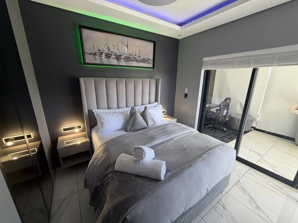 Exclusive Ultra-Luxury A Cut Above Apartments Century City by Vvip Bookings Apartment in Cape Town