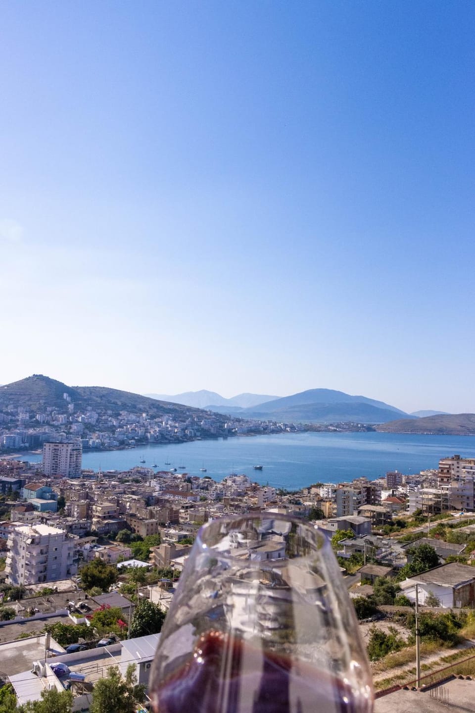 City view, Sea view