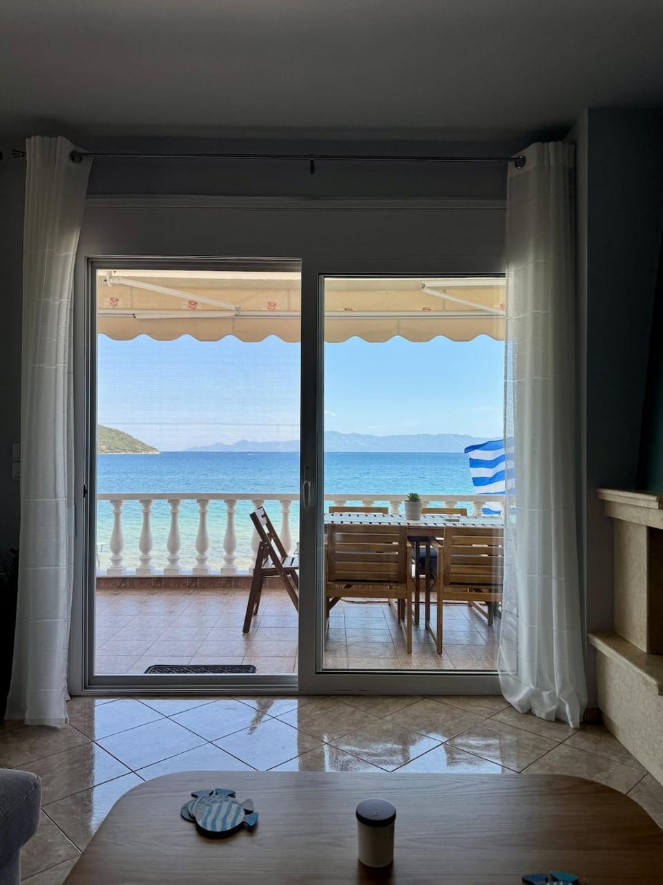 Solmera On Waves Apartment in Nea Peramos