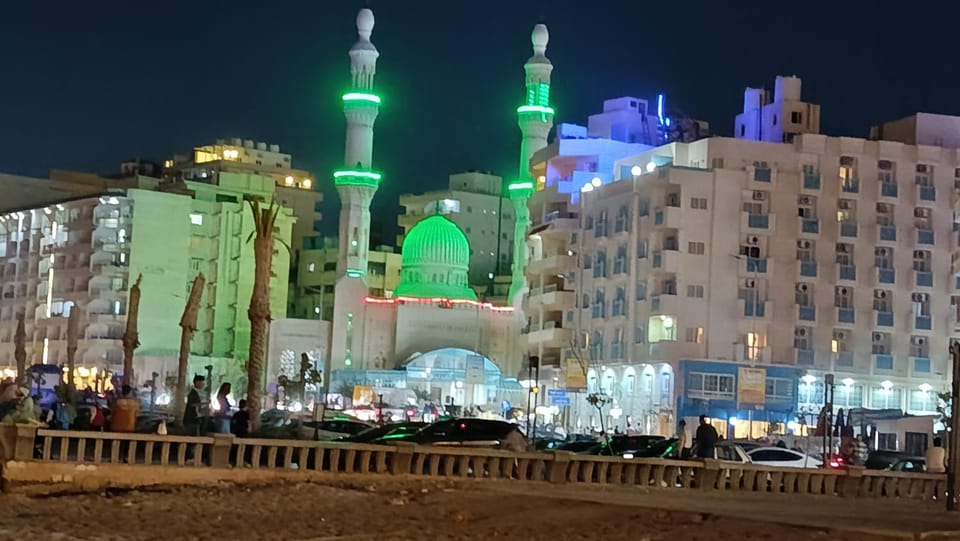 شقة على البحر بالعوام Apartment in Egypt