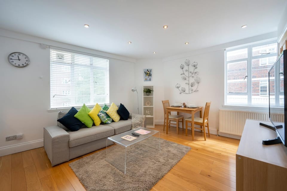 The Chelsea Gem Apartment in City of Westminster