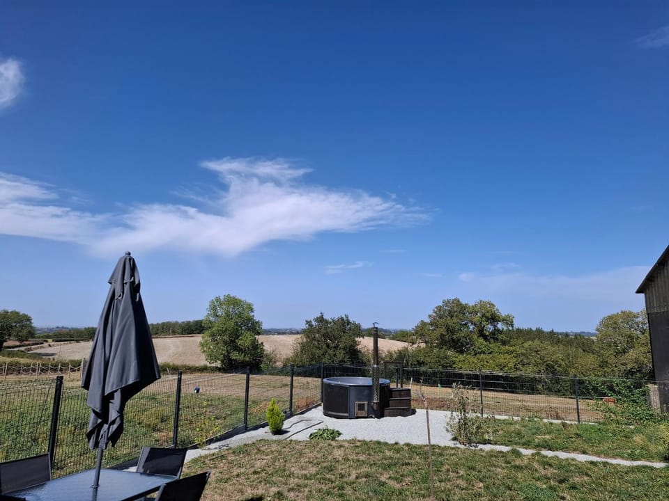 Natural landscape, Hot Tub