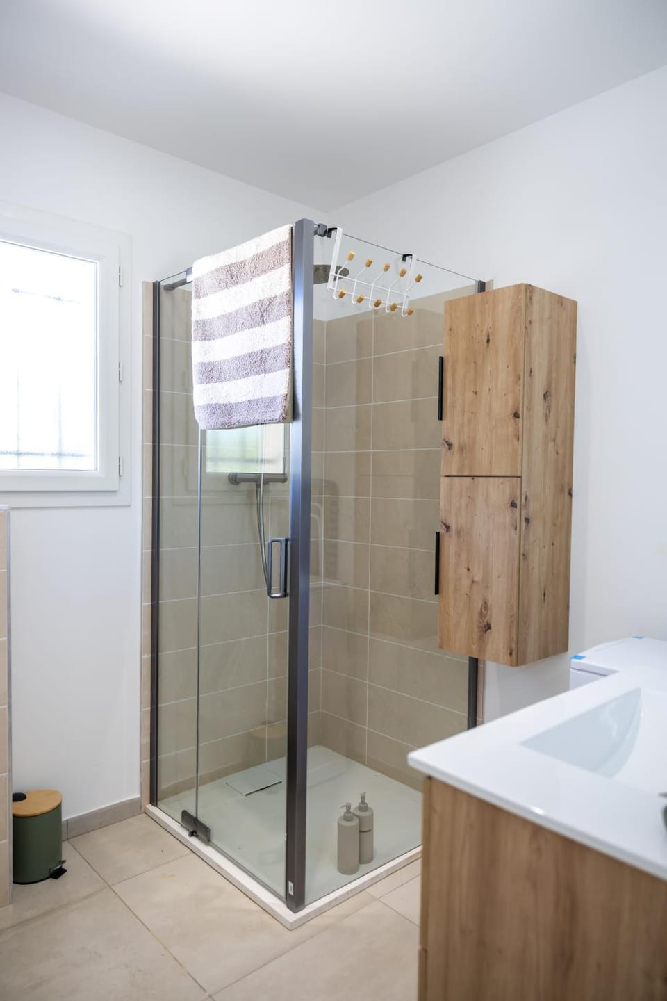 Sous l'olivier, House, air conditioning, garden, 4 pers House in Sorgues