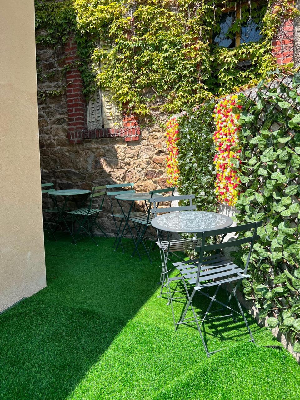 Patio, Balcony/Terrace