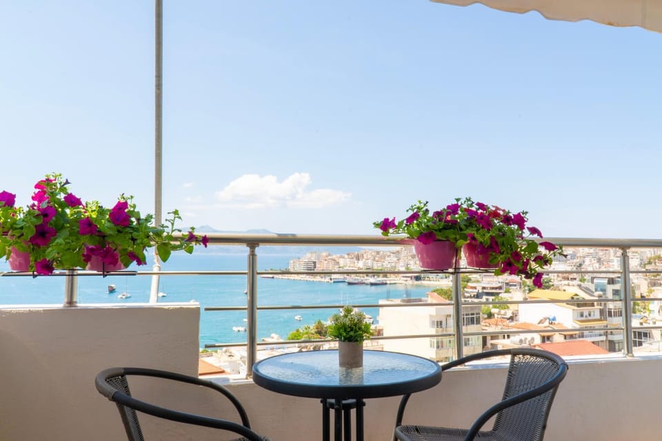 View (from property/room), Balcony/Terrace, Balcony/Terrace, Seating area, Sea view