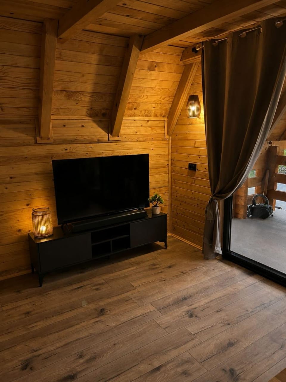 Vikendica Ema House in Bosnia and Herzegovina