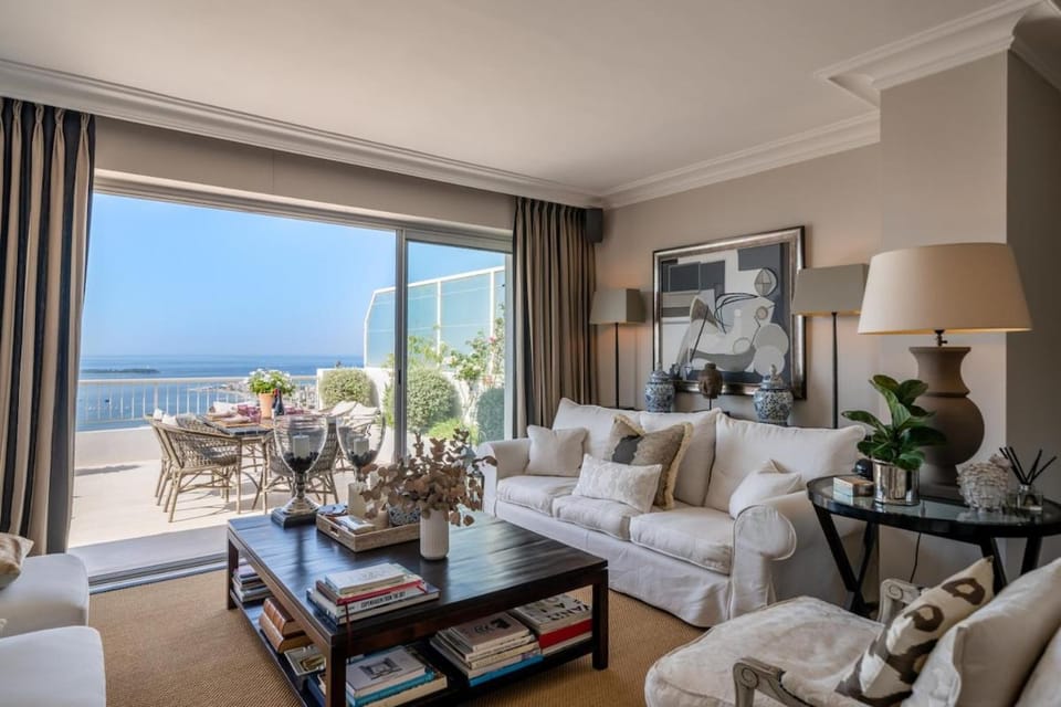 Duplex Penthouse with panoramic sea view in Cannes Apartment in Cannes