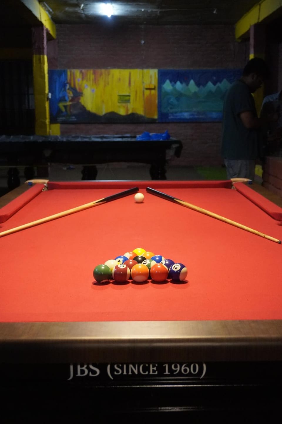 Billiard, Game Room