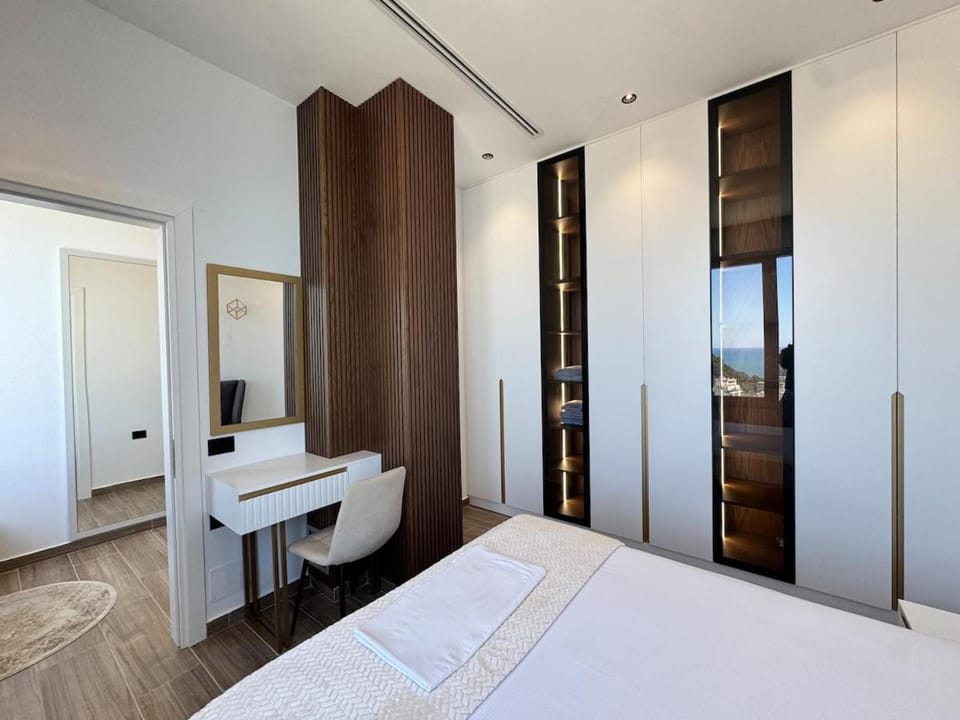 21st Floor Seaview Vollga Promenade Catamaran IV Apartment in Tirana County, Albania