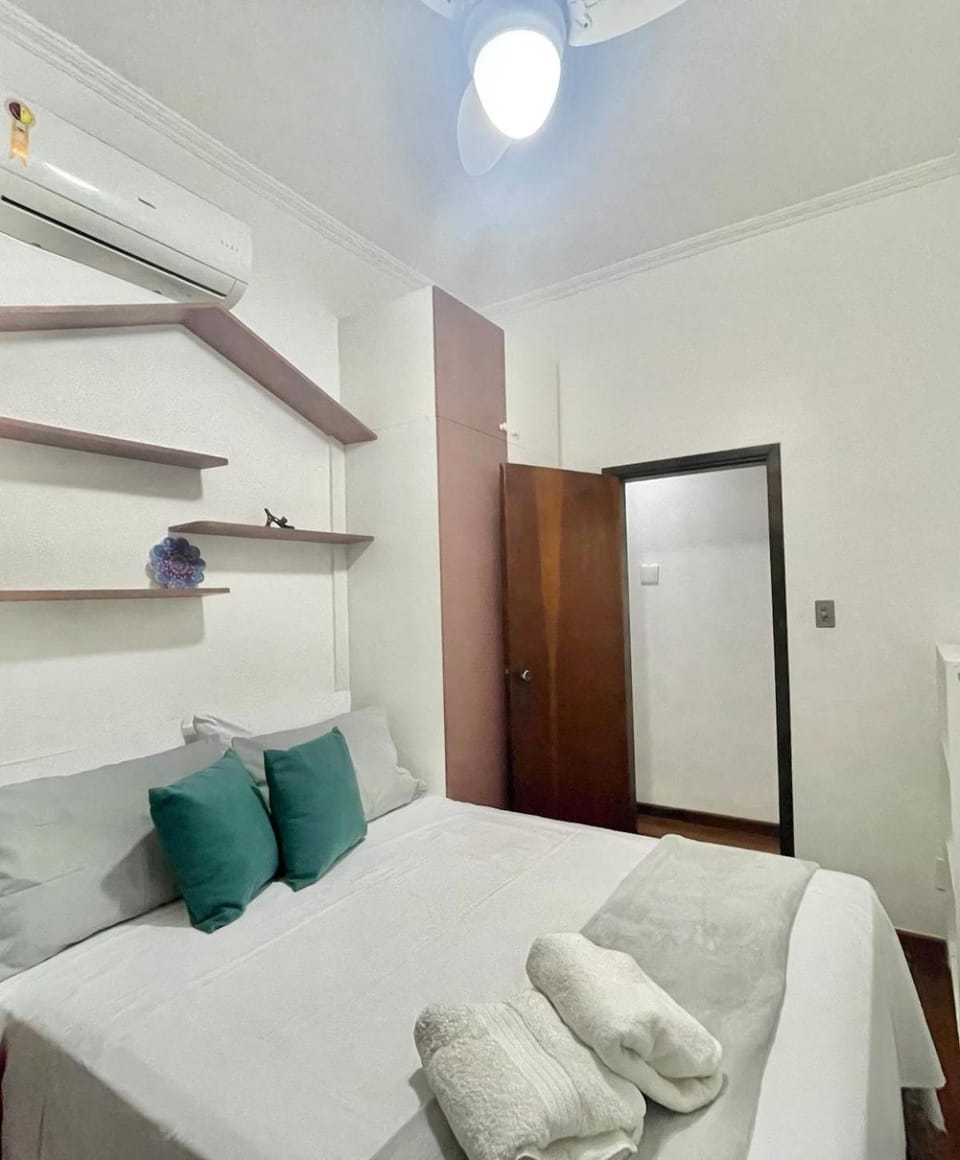Copacabana! Achei meu lugar a 2 quadras da praia Apartment in Rio de Janeiro