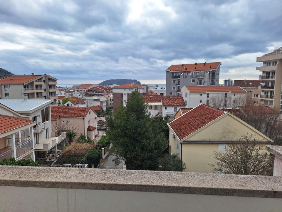 Lana Apartment in Budva