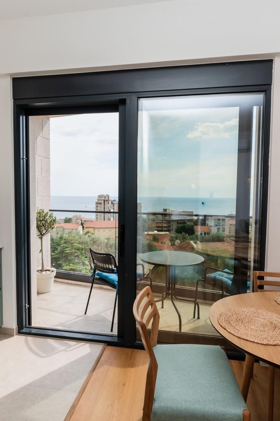 Sea view, Sea view