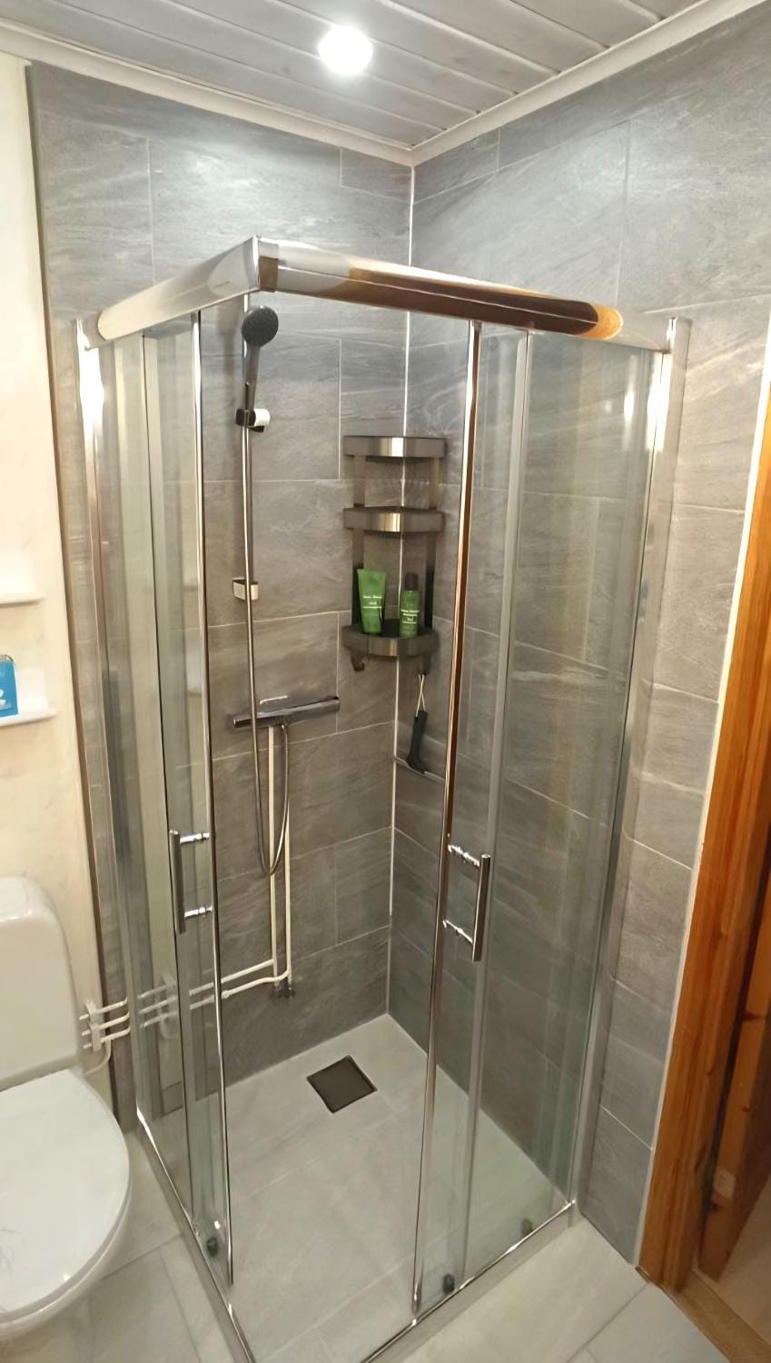 Shower, Toilet, Bathroom