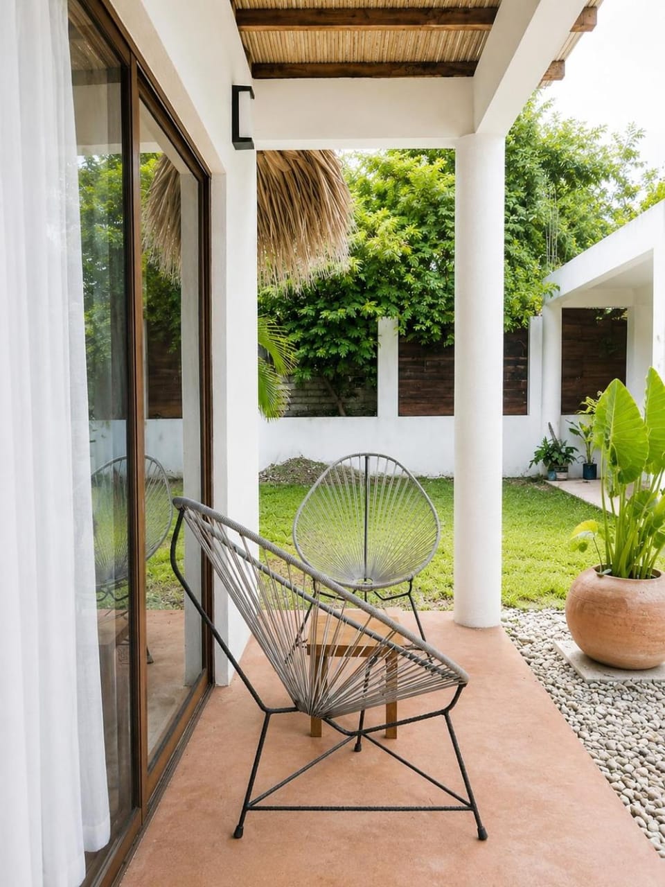 Patio, Day, Garden, Seating area, Garden view