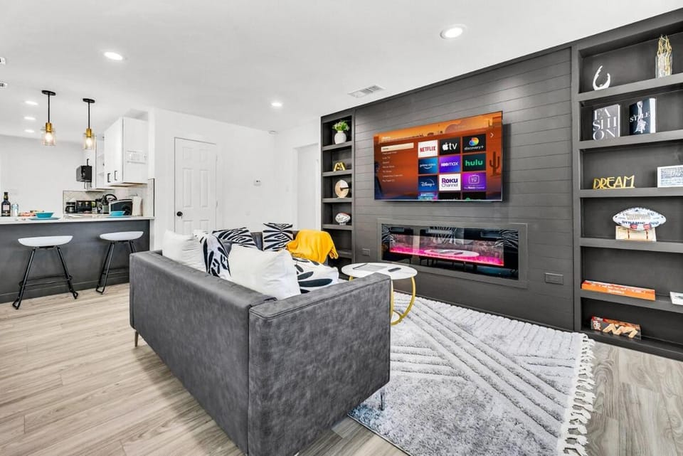 New! Walk to FIFA 2026 Football Games Dallas Stadium! TX LIVE! Globe Life House in Arlington
