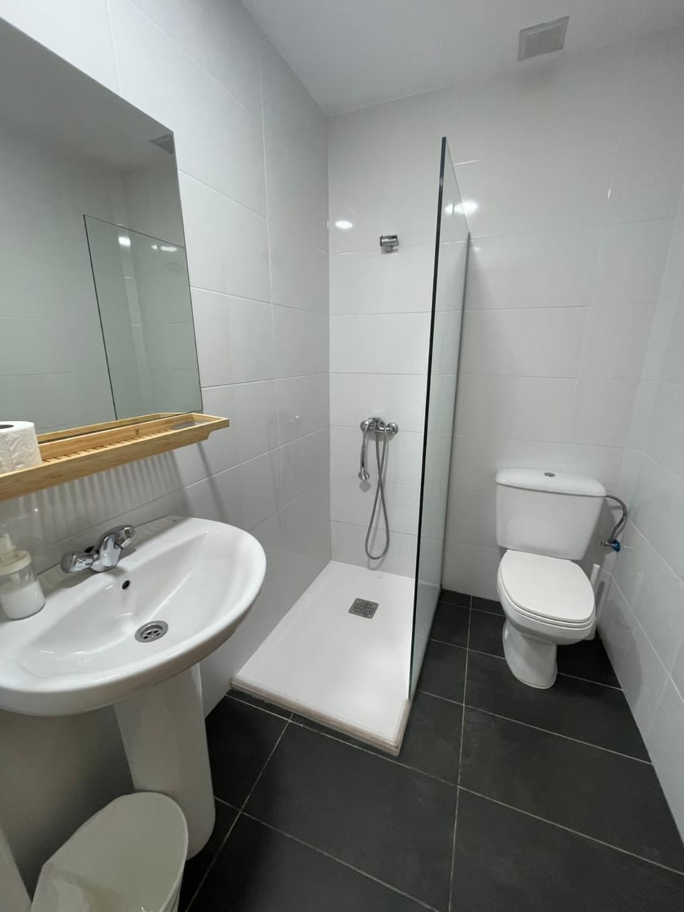 Pension Valcarce Bed and Breakfast in Ponferrada