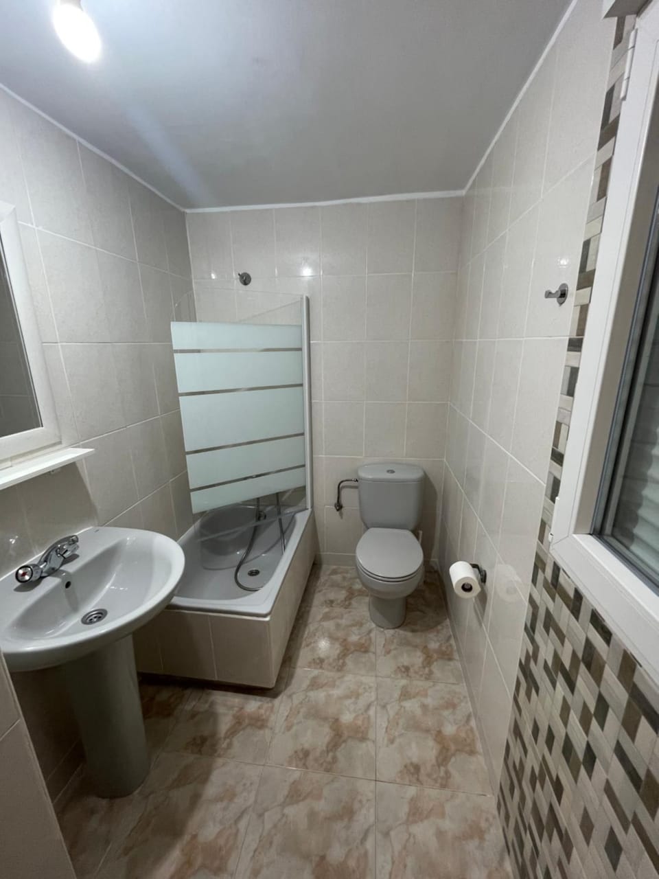 Pension Valcarce Bed and Breakfast in Ponferrada