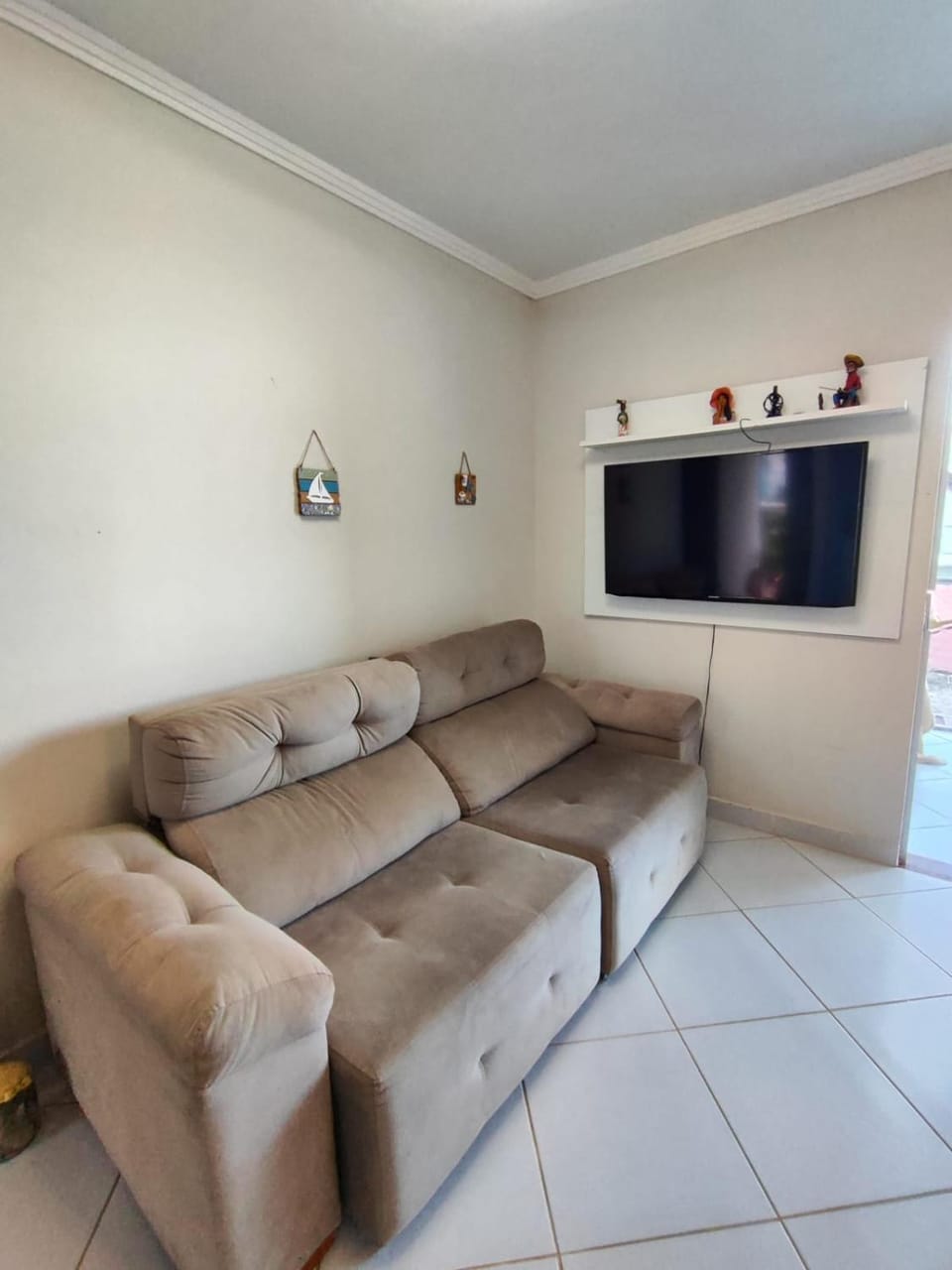 Communal lounge/ TV room, Living room