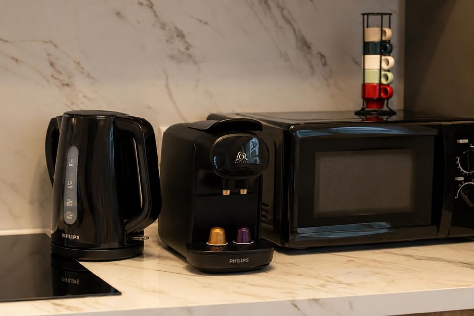 Coffee/tea facilities, Kitchen or kitchenette