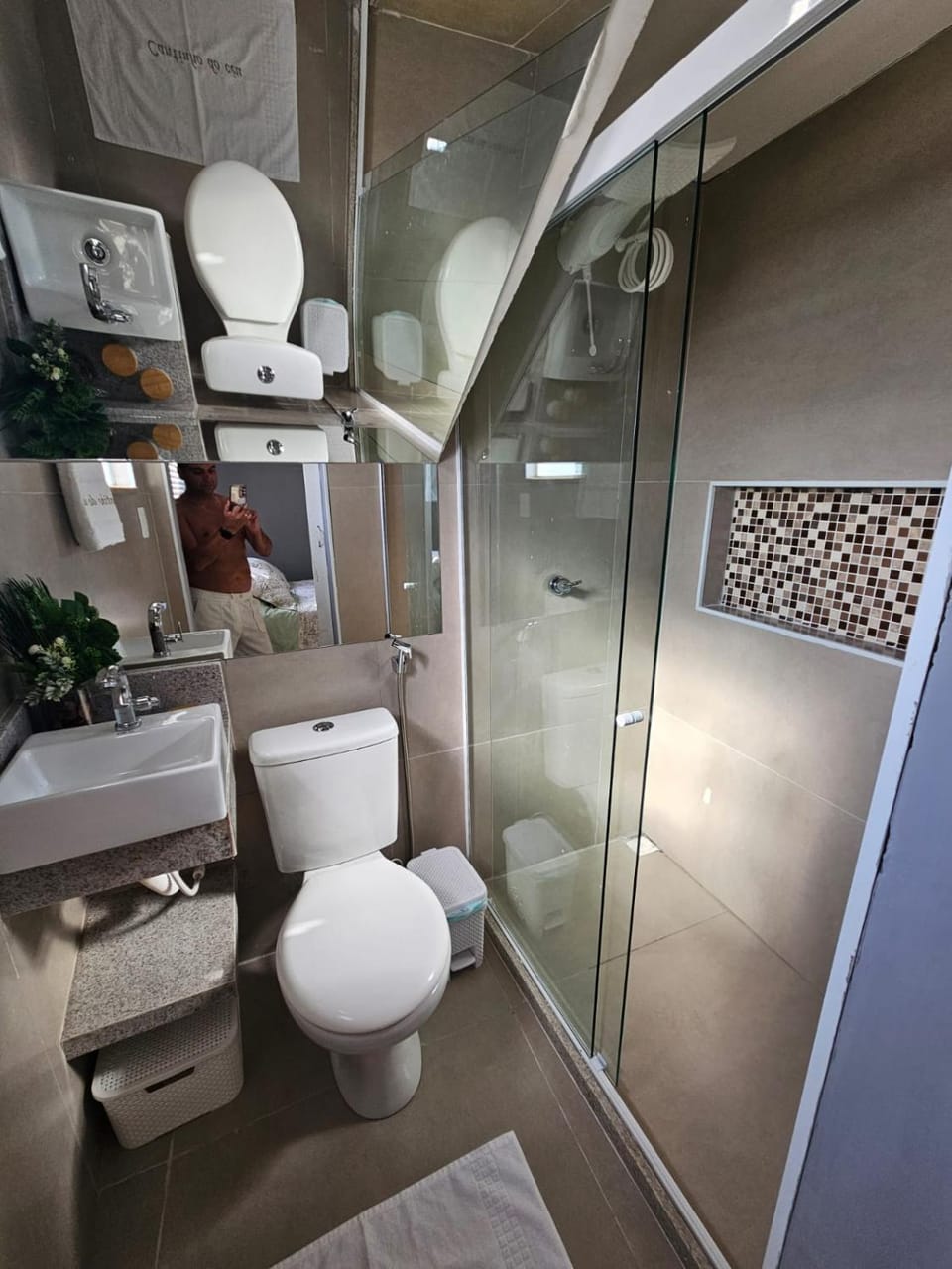 Shower, Toilet, Bathroom