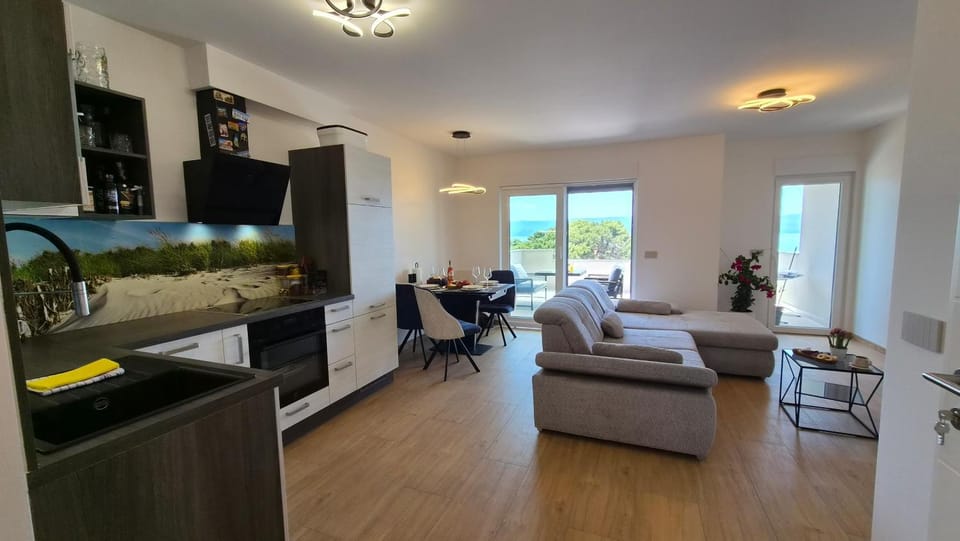 Balcony/Terrace, Living room, Dining area, kitchen