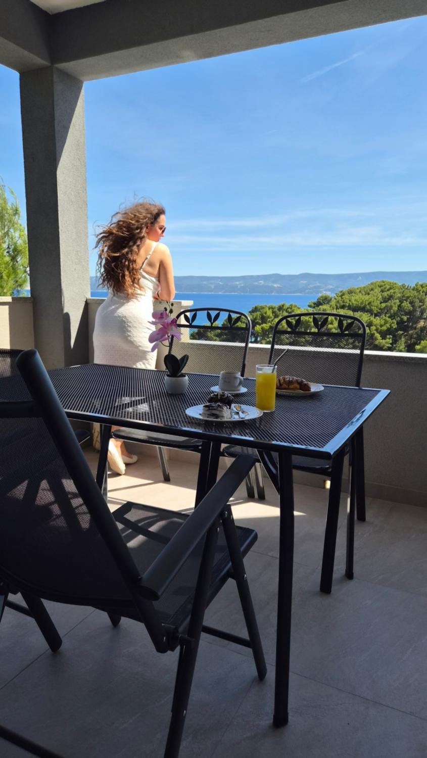Day, People, Natural landscape, View (from property/room), Balcony/Terrace, Sea view