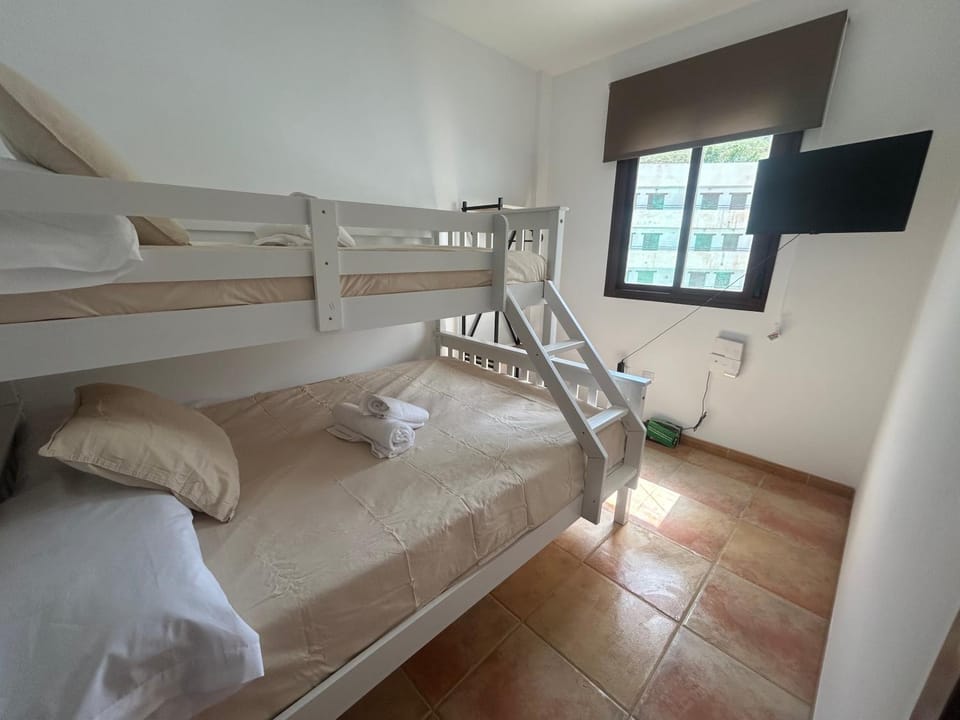LUXURY HOMES ALPUJARRA RELAXATION AND NATURE LAUJAR ,PUERTO De LA RAGUA, FONDON Apartment in Andalusia