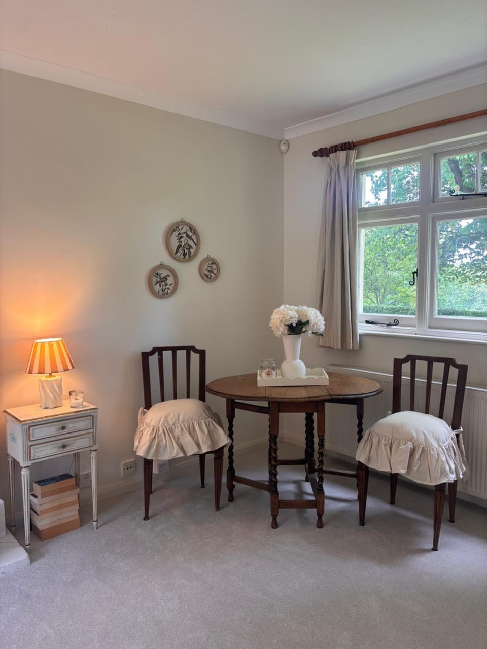 Cosy Country Cottage House in Steyning