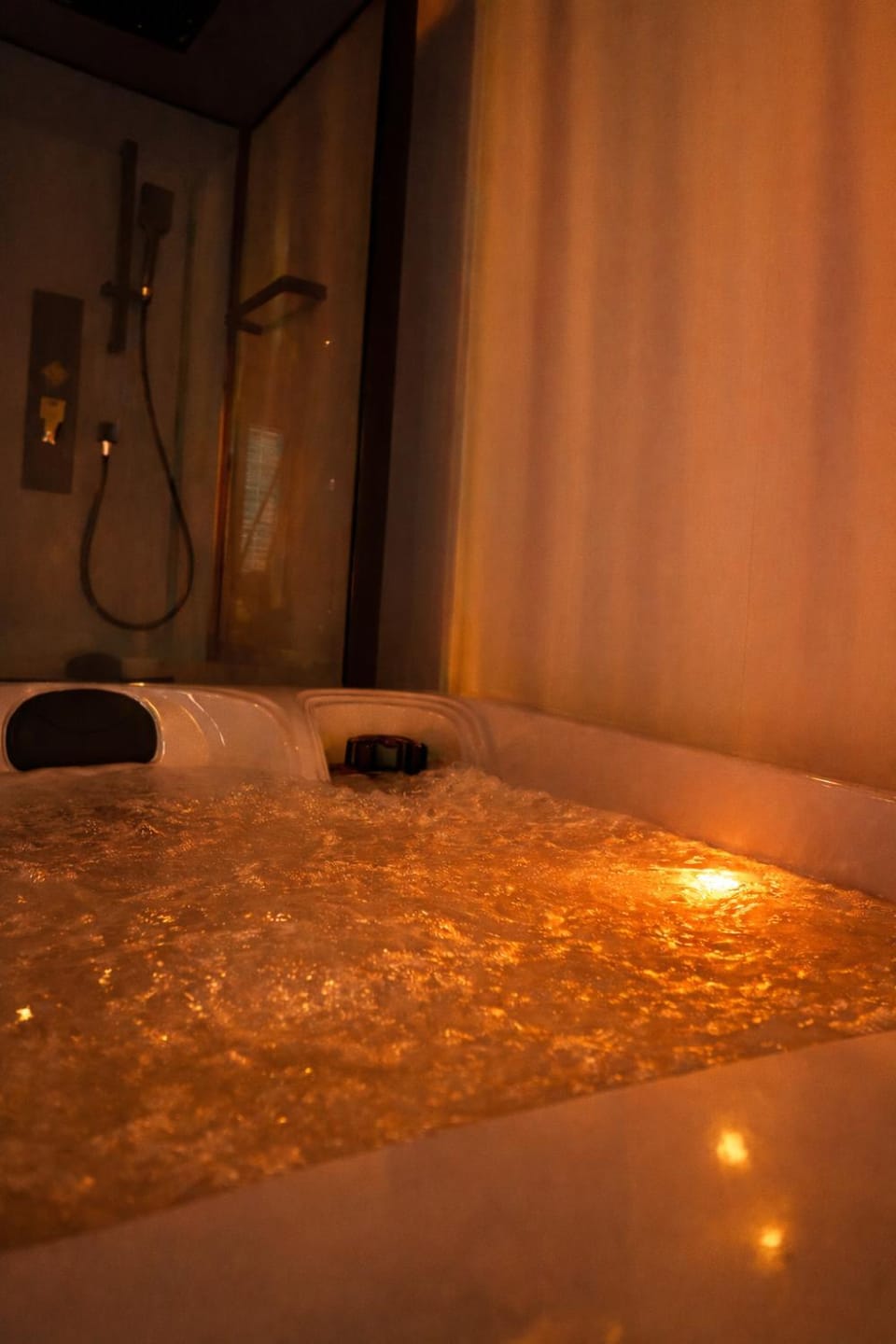 Jacuzzi et Cinéma, Merignac 1 Apartment in Mérignac