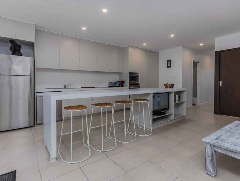 Coastal Luxe Rooftop Escape - Paradiso Apartment in Kingscliff