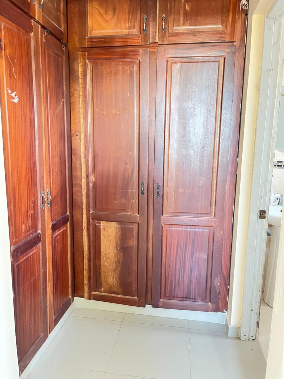 wardrobe