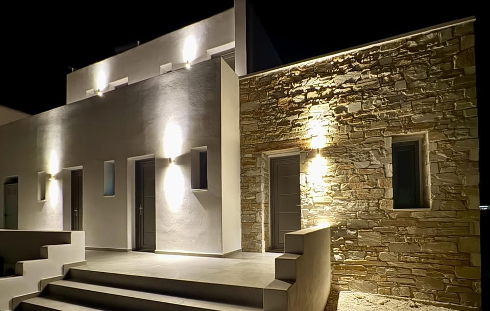 AiΘeria Suites Ios Hotel in Decentralized Administration of the Aegean