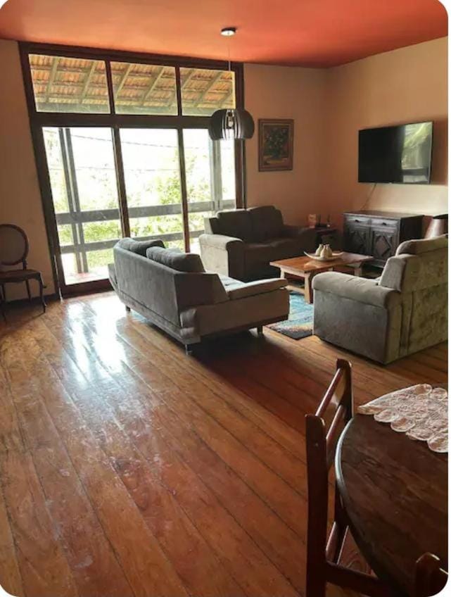 Suíte Pimenteiras Bed and Breakfast in State of Rio de Janeiro