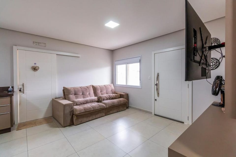 Casa completa com quintal ideal para famílias House in State of Santa Catarina