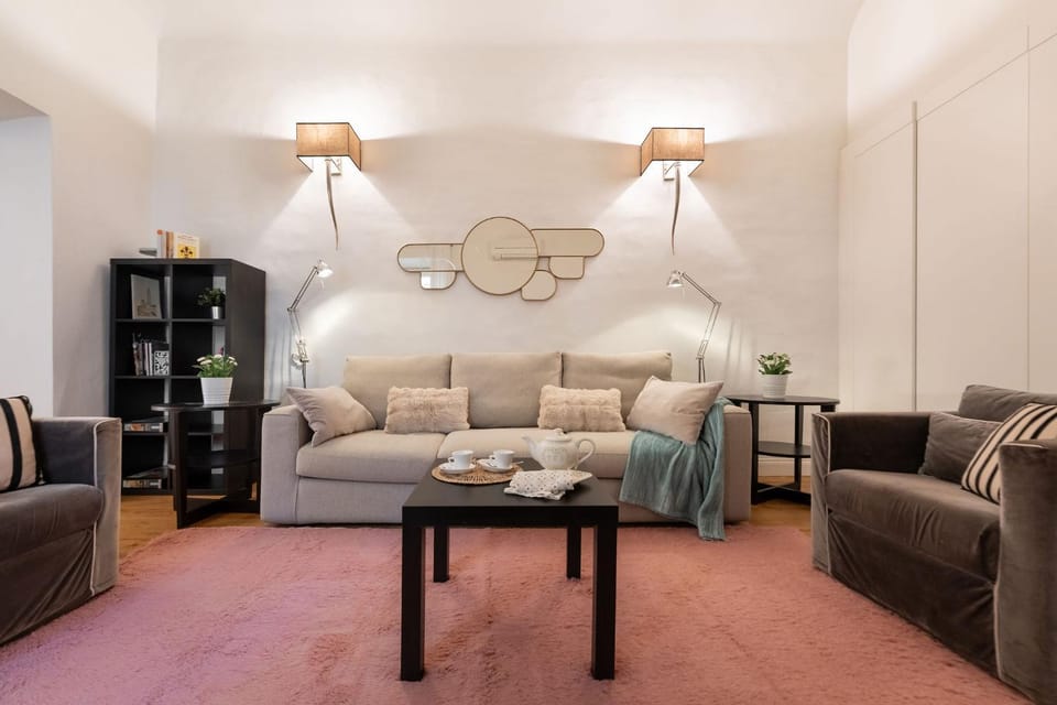 Living room, Seating area