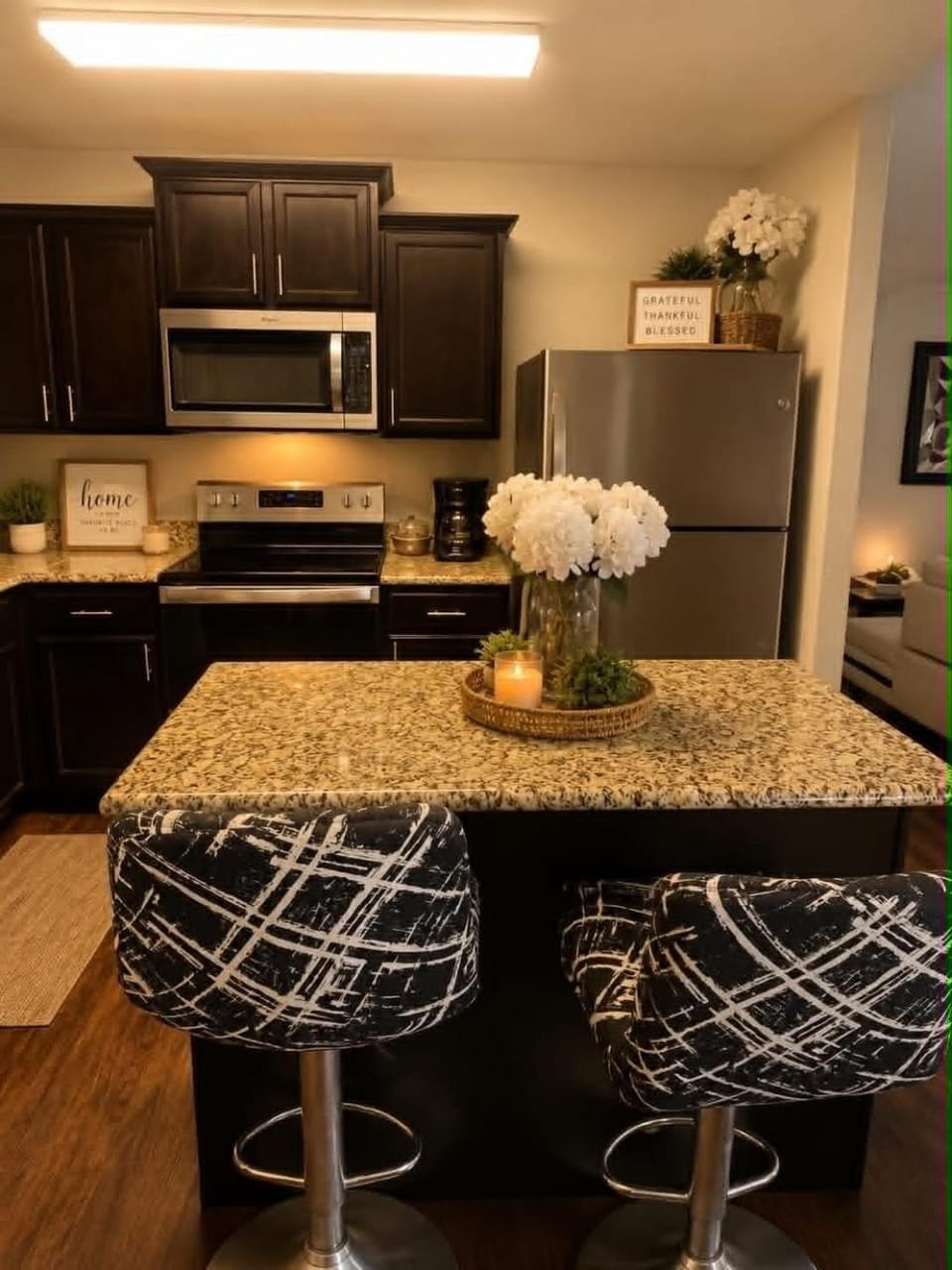Kitchen or kitchenette, kitchen, kitchen