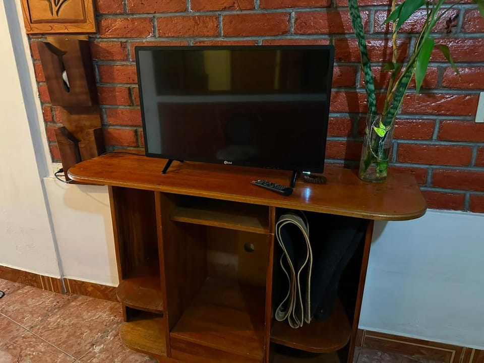 Céntrico con cocina parqueadero e internet Apartment in Banos